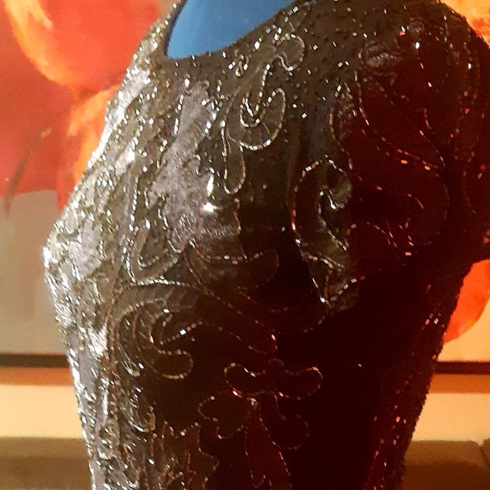 Gorgeous beaded gown, elegant yet contemporary, perfect for MOB, wedding, etc. - Picture 9 of 16